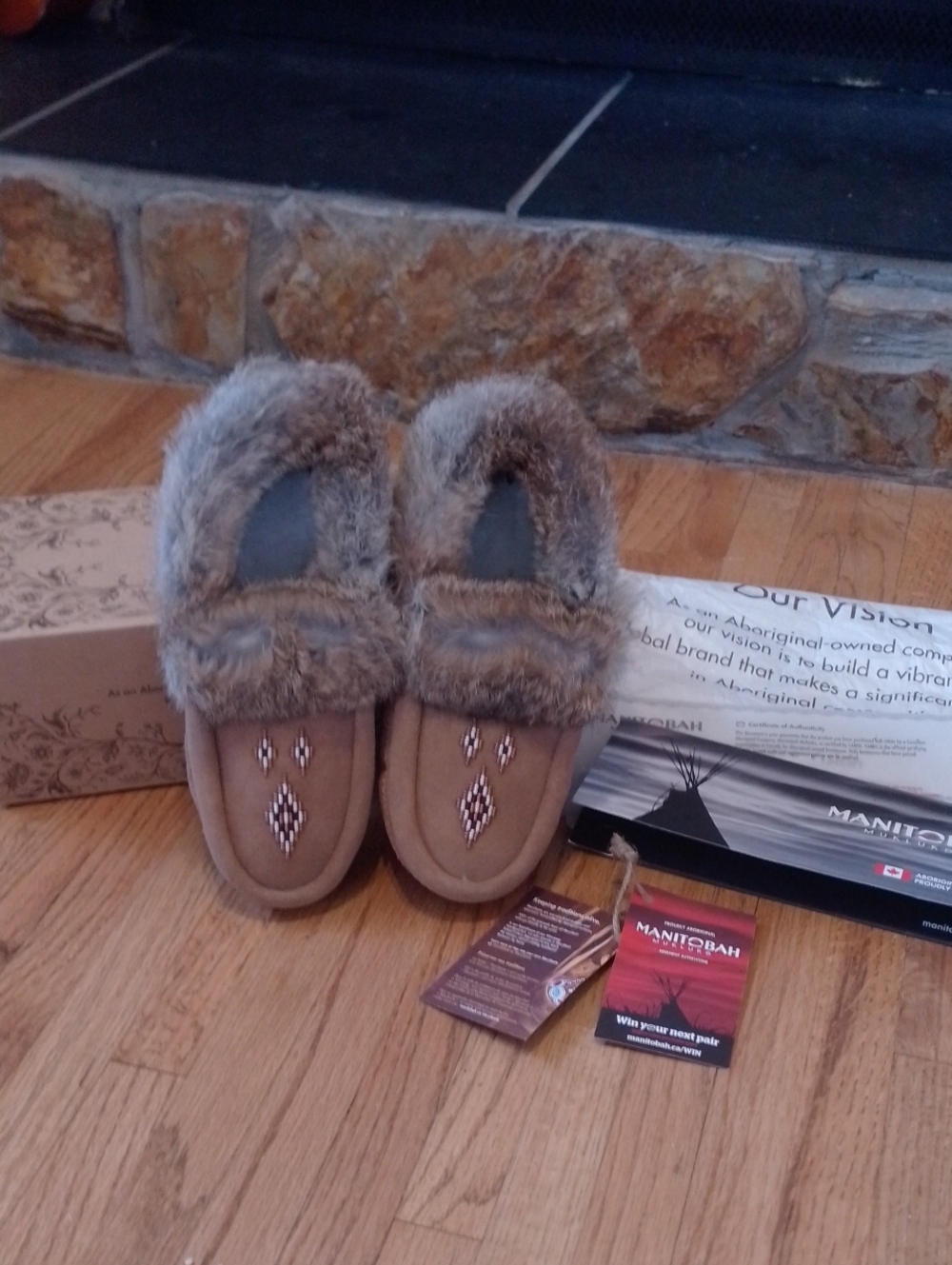 Manitoba Mukluks Oak Tipi Fur Trim Suede Moccasins Proudly Aboriginal NWT